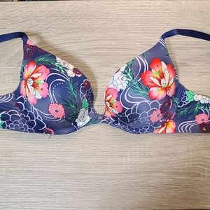 Victoria's Secret Padded Push-Up Bra 34B